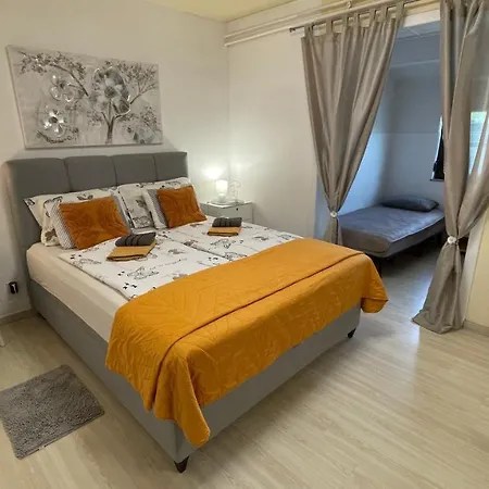 Lux Barbara Apartment *
